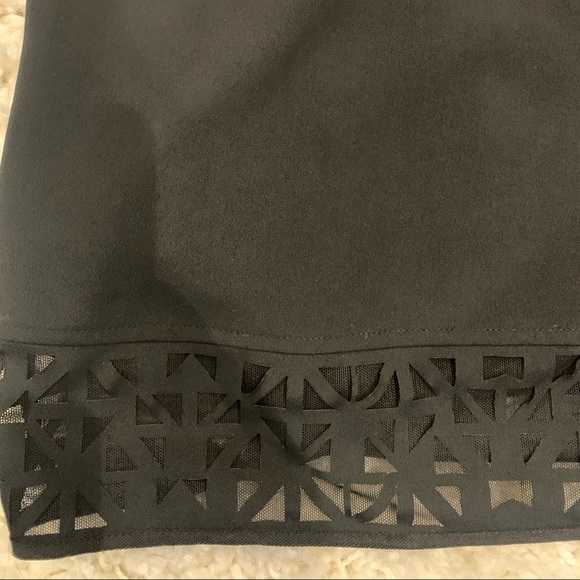 Dress - Picture 4 of 5